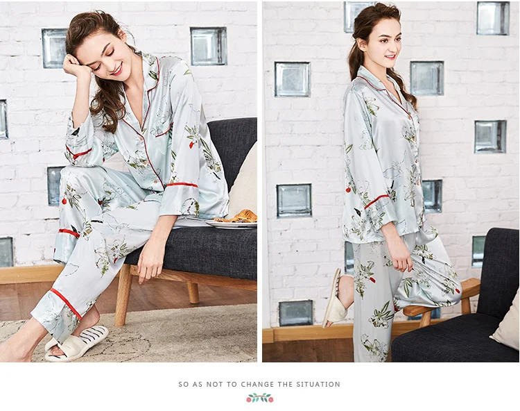 Новый Для женщин шелковый атлас Домашняя одежда Print Pajama Set длинный рукав пижама комплект Демисезонный Pijama feminino модные комплект одежды для