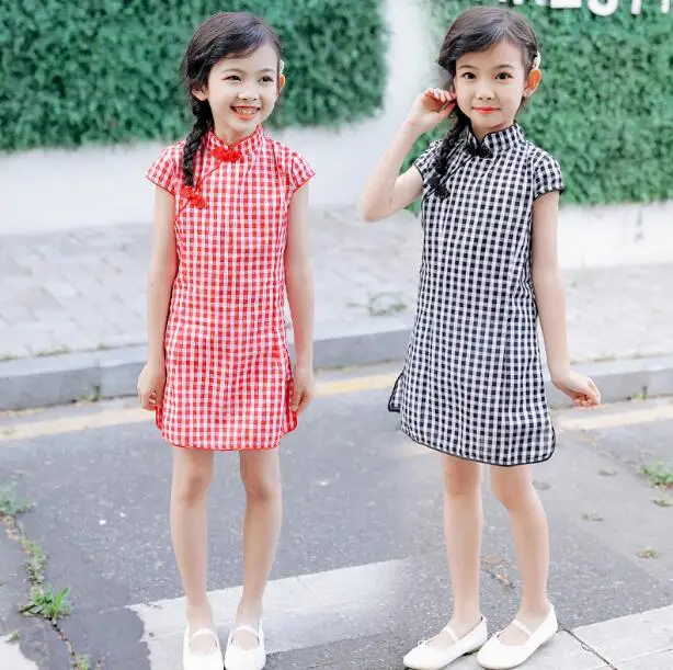 

2019 Chinese Traditional Dress Vintage Girls Dresses Cheongsam Wedding Party Costume Children Clothing Christmas Princess Dress