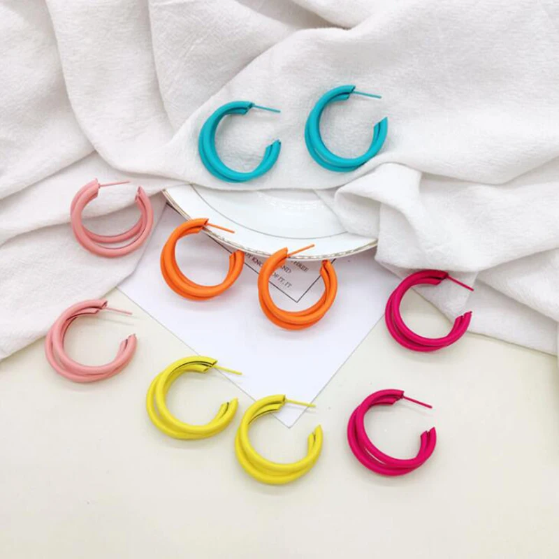 

Small Hoop Earrings for Women Layers Metal Bright Colorful Earring Boho Summer Beach Jewelry Rose Yellow Korean Minimalist MA026