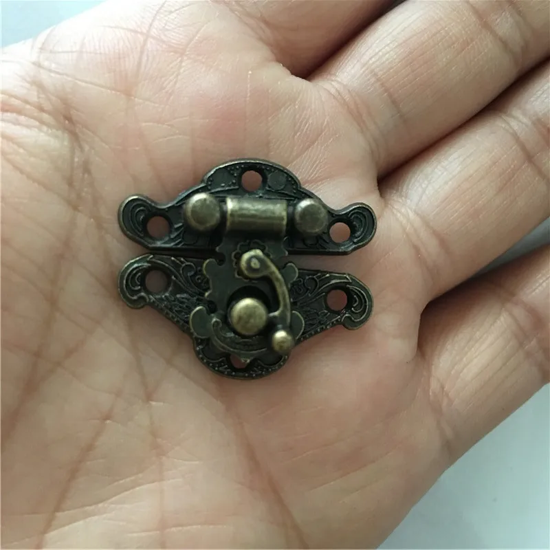 Furniture Hardware Toggle Latches Jewelry Box Hasps Decorative Latches Buckle Clamp 2Pcs Special Small Box Packing Buckle Antique Wooden Gift Box Lock Alloy Buckle Latch Hook Locks,23*28mm