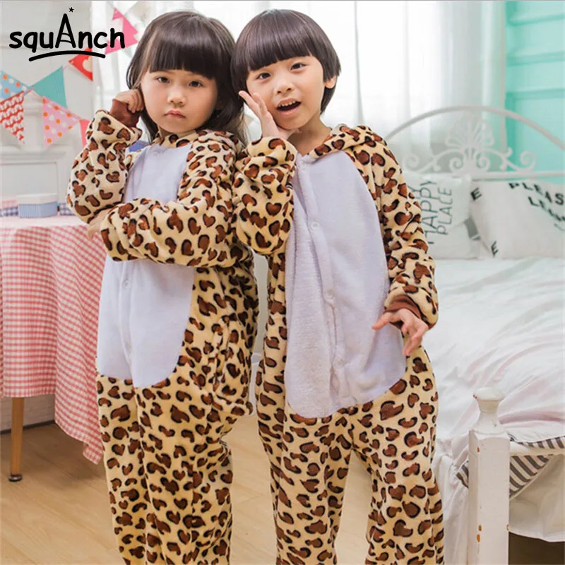 

Cartoon Animal Onesie For Kids Boys Girls Leopard Pajamas Winter Warm Party Suit Zipper Buttons Hood Design Long Sleeve Children