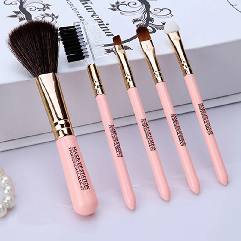 

Fashion 5Pcs Makeup Brushes Set Eyeshadow Foundation Lip Brush Eyelash Comb Brushes Basic Cosmetic Brush Tool Travel Use