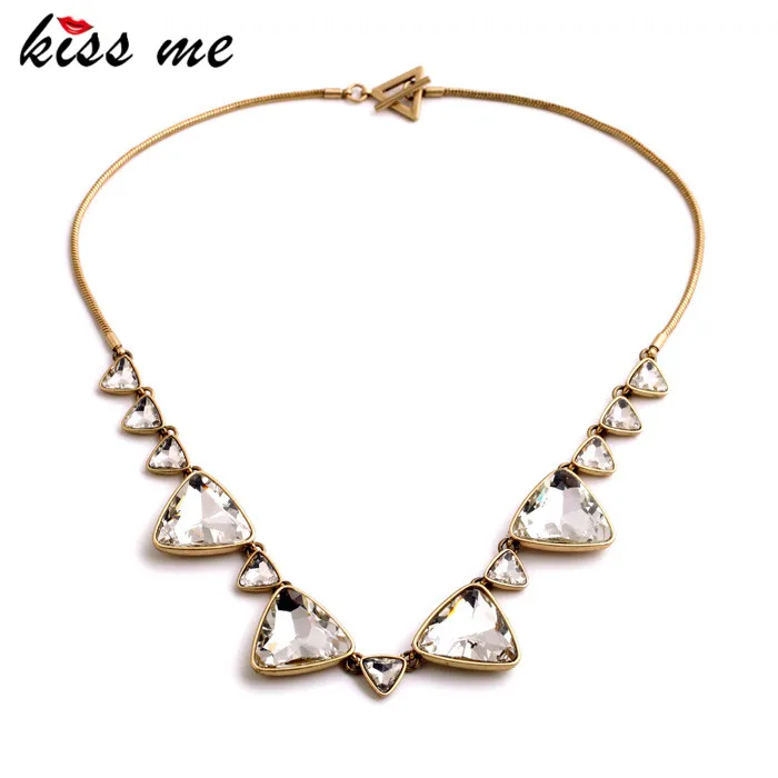 

Simple Triangle Inlay Crystal Pendant Necklace Women Vintage Jewelry Factory Wholesale