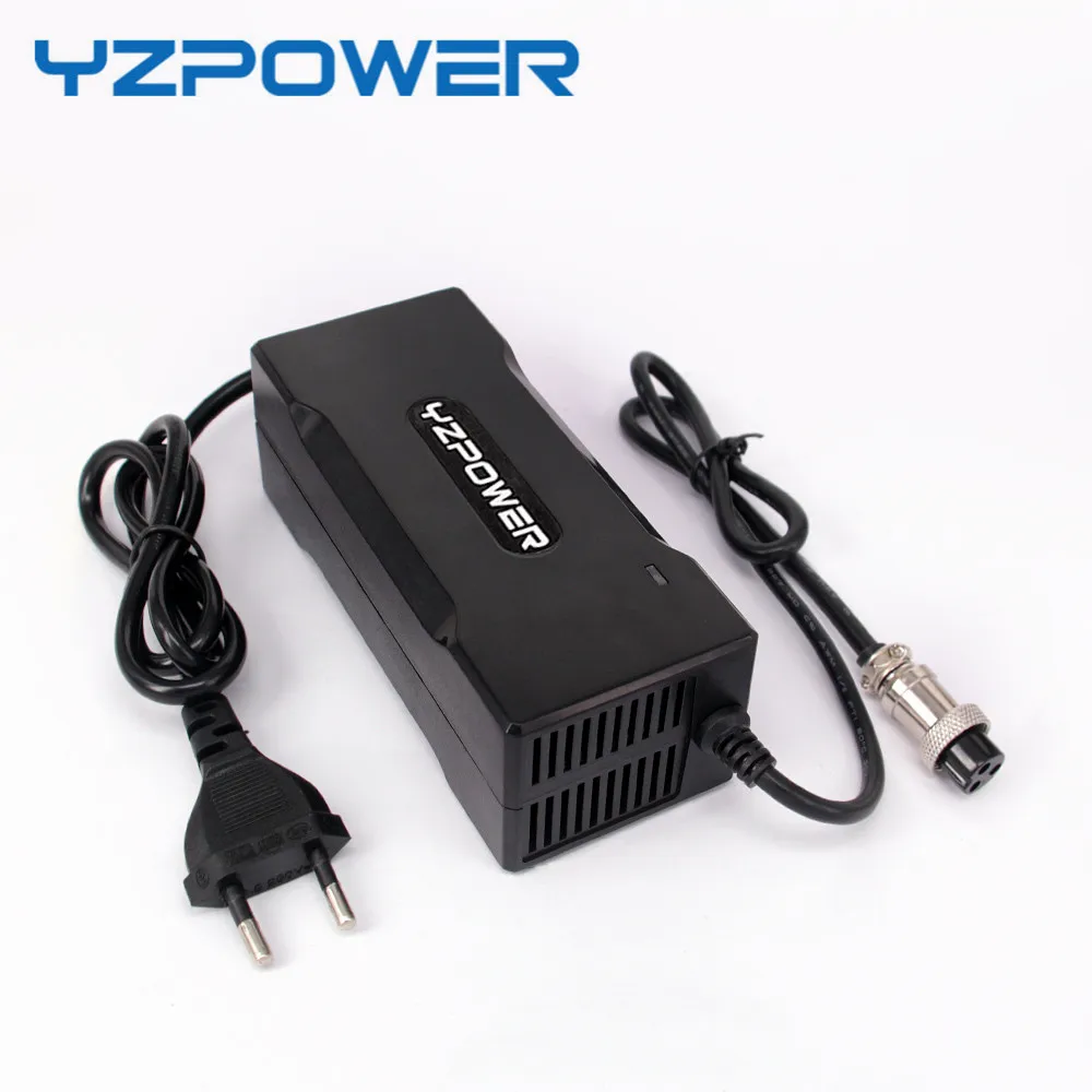  Built-in Fan 29.4V 3A / 4A / 5A Smart Electric Lithium Ion Battery Charger For Lipo Battery Pack Po