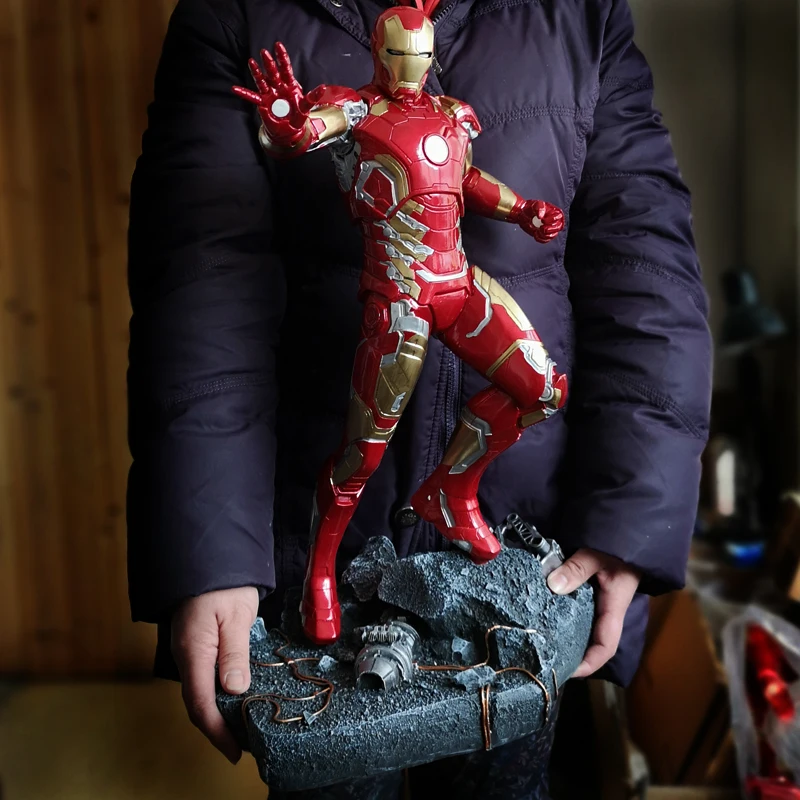 The Avengers MK43 Iron Man 1/4 Scale Full Body 50CM Statue Home Decor Collectible Action Figure Resin Statuette Gift For Men Boy