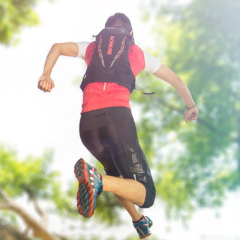 AONIJIE 10L Hydration Backpack Rucksack Bag Vest Harness Water Bladder Lightweight Hiking Running Marathon Race Cycling Trail