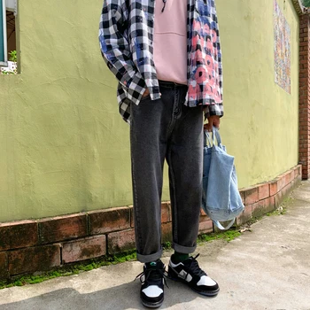 

2019 Spring Korean Men's Trend Wild Embroidery Couple Loose Casual Solid Color Street Student Jeans Nine Pants