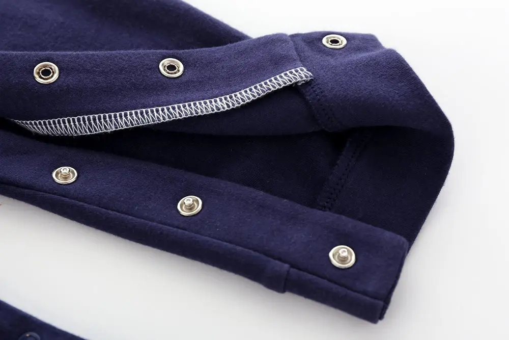 9132653613_1814598453