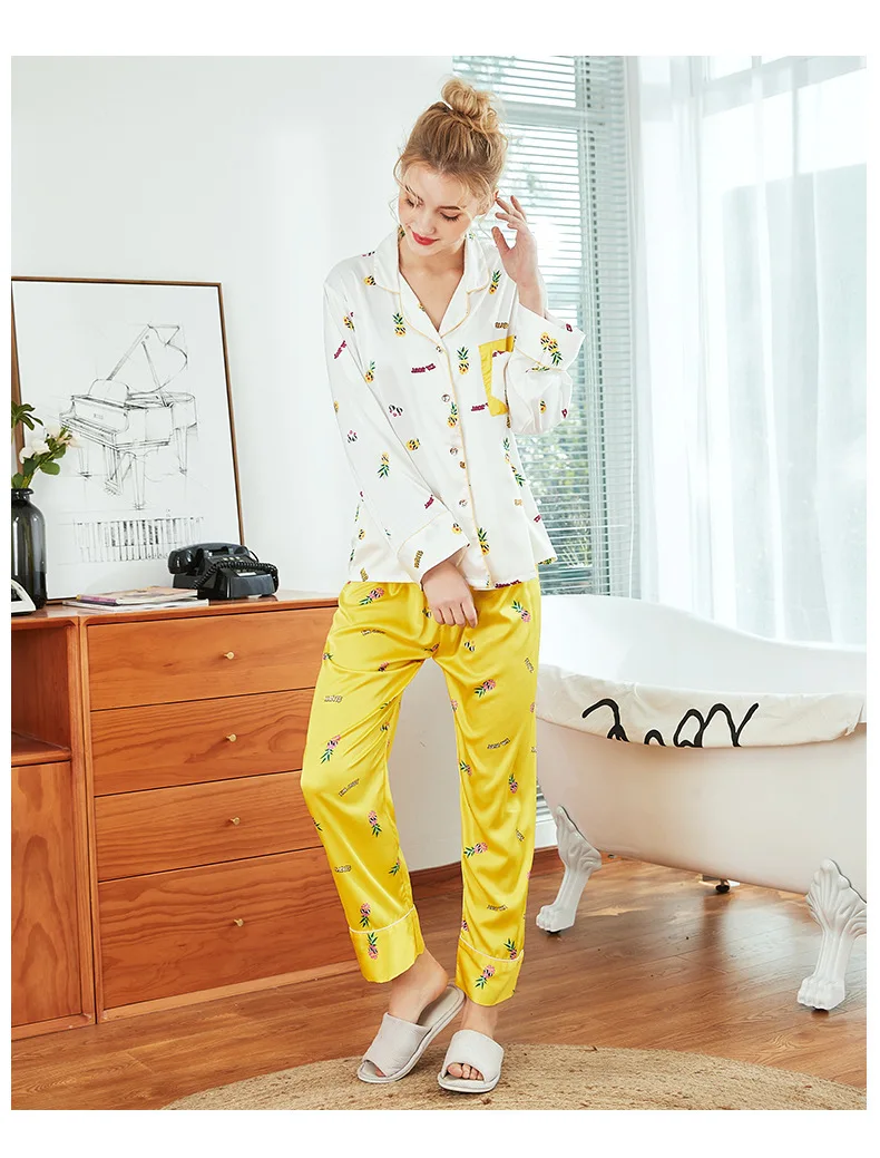 Roupas de Decoração para Casa Terno de Papel Padrão Imitar Seda Real Senhora Pijamas Novos Produtos Primavera Verão Mangas Compridas Dois Tz1059 16 Conjuntos de pijama