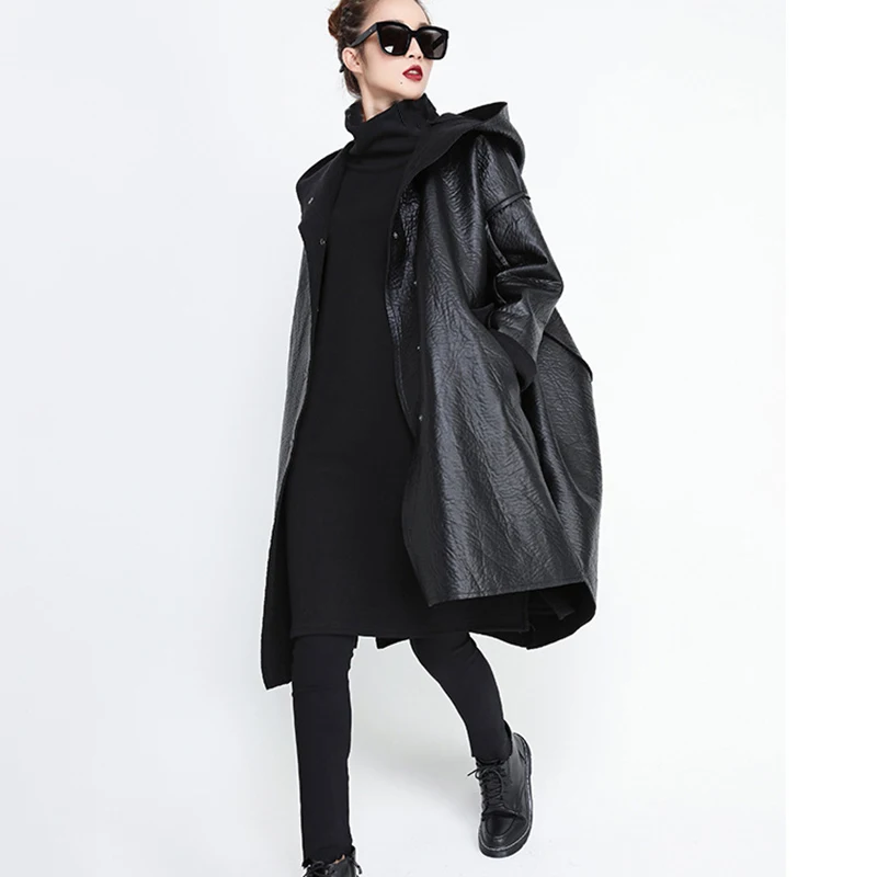 [EAM] 2019 New Spring Hooded Long Sleeve Black Pocket Split Joint Thicken PU Leather Jacket Women Coat Fashion Tide JG637