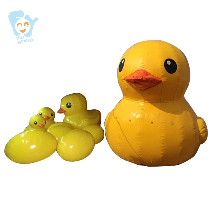 

Lovely Giant Inflatable Yellow Duck With 5 Piece Inflatable Eggs For New Year Holiday Decoration Promotion Event