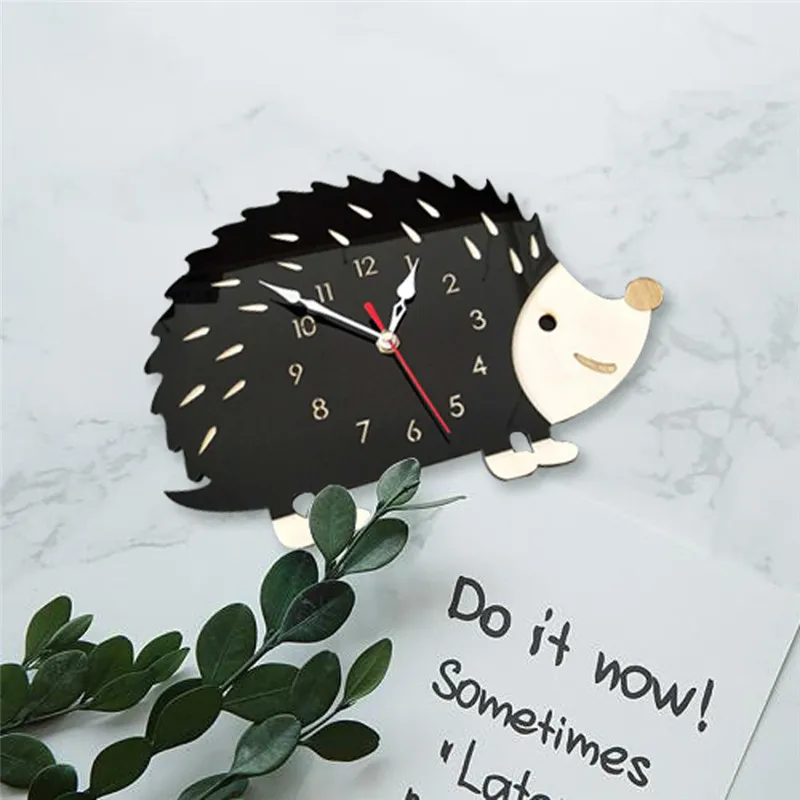 Home fashion creative hedgehog wall clocks Best selling animal clock living room bedroom decor clocks home decor wall hangings