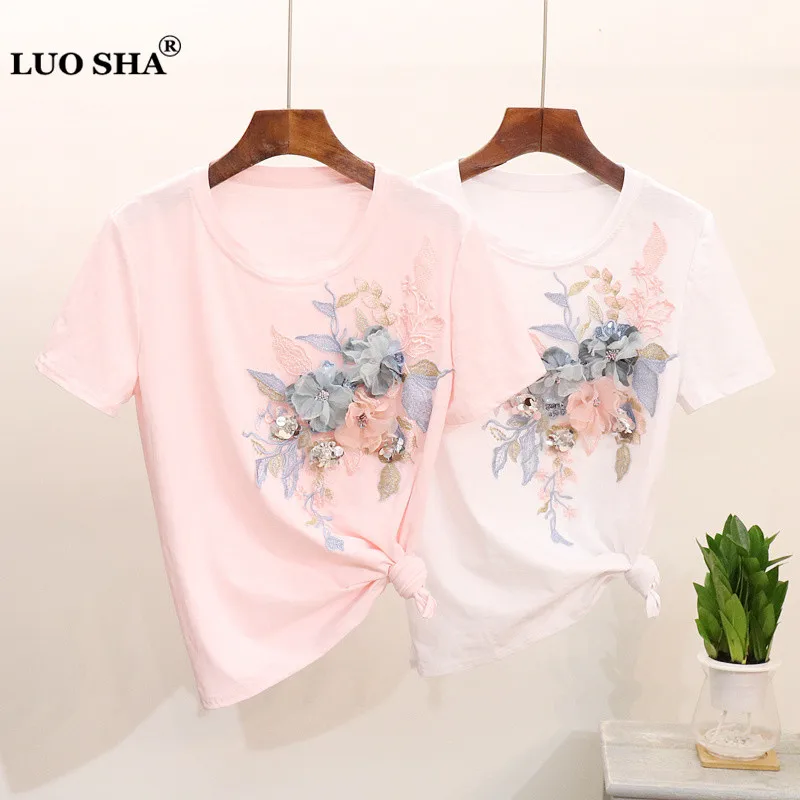 

LUOSHA 2019 Summer New Embroidery 3D Flower Apliques Cotton Tshirt Women Stylish Casual Tops And Tees Female T-shirts