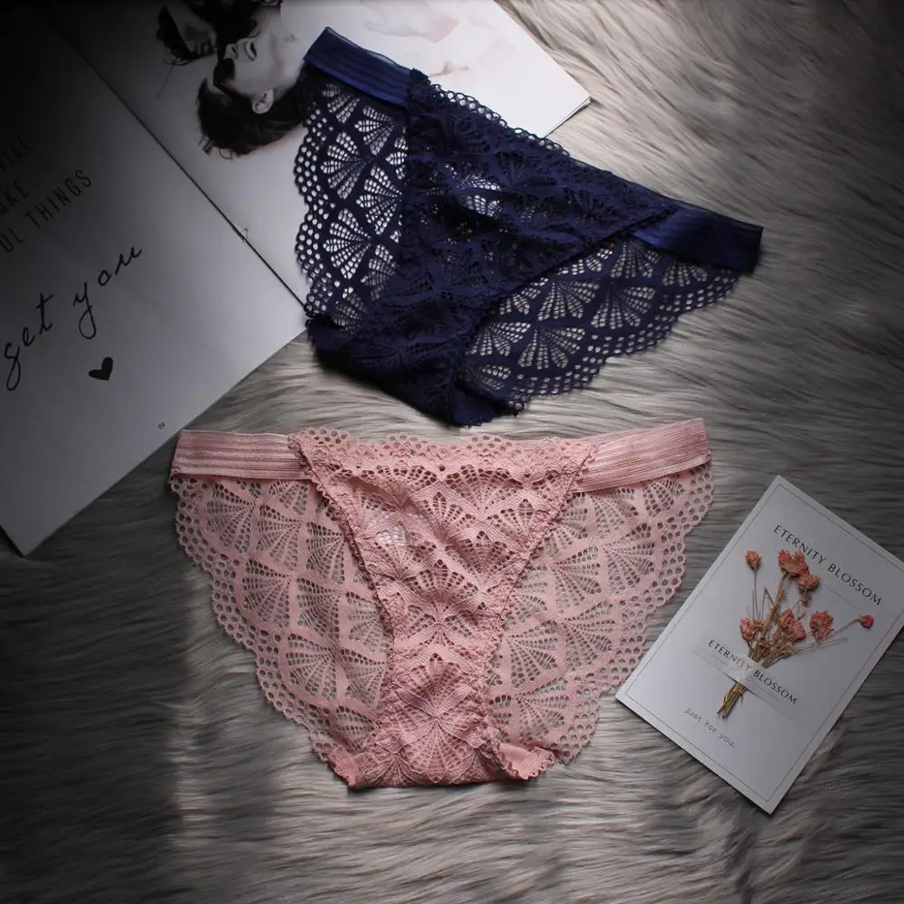 

Women's sexy Panties breathable Lace sexy Briefs Low waist Underwear ice silk Hollow Out Lingerie seductive seamless Panty red