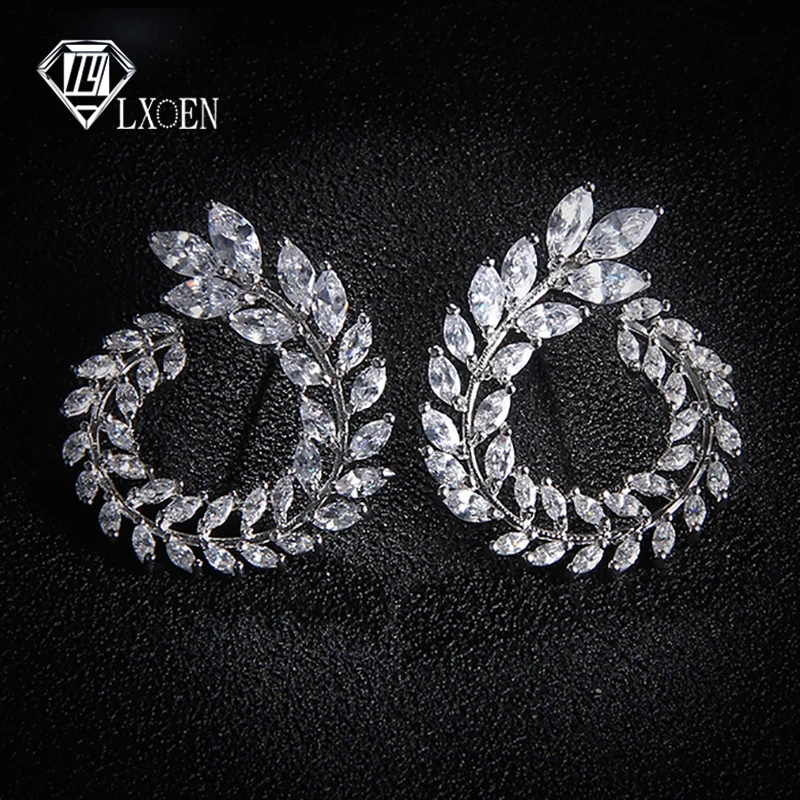 Moda de lujo Brillante Brillante Pera Cortada Circón CZ diamantes de imitación pendientes de color blanco