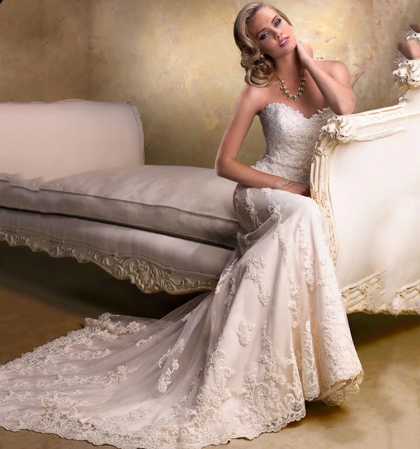 

Hot Sale 2019 New Lace and Tulle Mermaid Wedding Dresses Appliques Sweetheart Bride Dresses Elegant Wedding Gowns Casamento