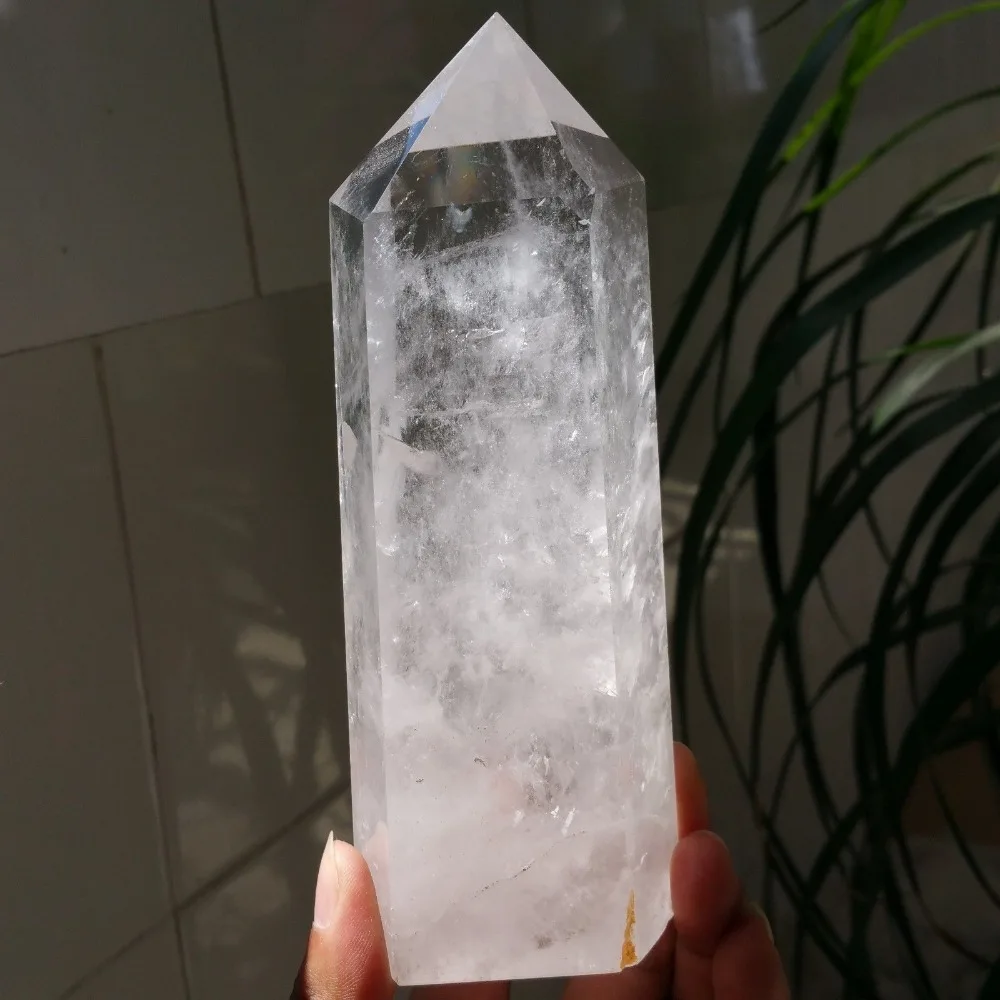 

free shipping ++NATURAL QUARTZ CRYSTAL WAND POINT HEALING H2259