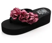 Shoes Woman Summer Korean Version Style Beach Flowers Sandals Fashion Female Students Anti-slip Wedges Slippers Size 345-40
