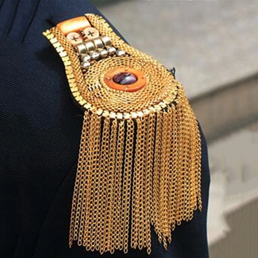 Fashion Punk Tassel Chain Shoulder Board Badges Beads Metal Epaulet Epaulette Military Pin on Brooch Medal