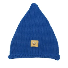 Зимняя модная вязанная Черная шапка, осенняя Женская Толстая теплая шерстяная шапка, Женская Новая повседневная шапка с треугольным принтом