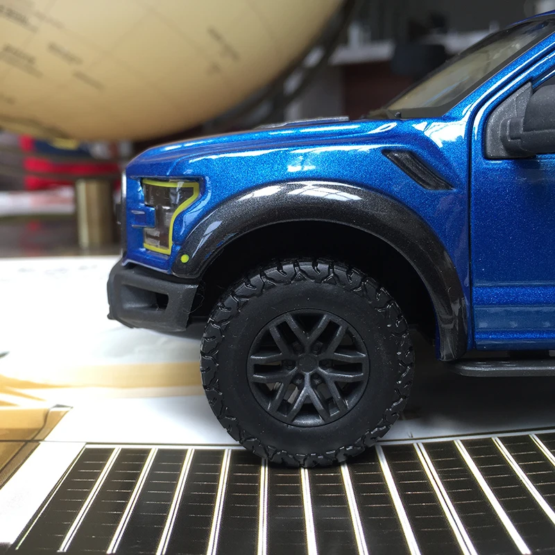 Fine Edition 1/24 специальная металлическая модель эвакуатора Ford F150 Raptor Skin Suv Настольный дисплей Коллекция Модель