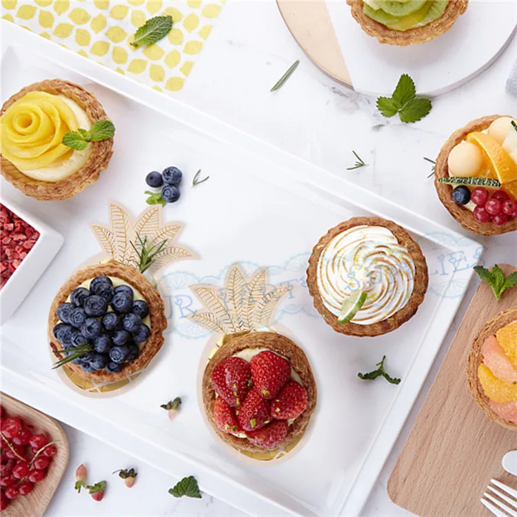 8pc-Golden-Disposable-Pineapple-Paper-Plates-Gold-Foil-Pineapple-One-off-Plates-Wedding-Kid-s-Birthday (1)