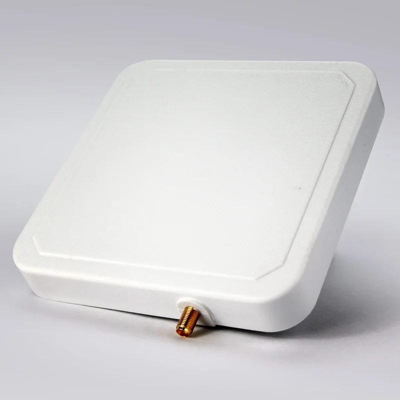 

new arrival 840-960mhz small circular polarization 5.5dbi gain uhf rfid antenna for outside panel RFID events