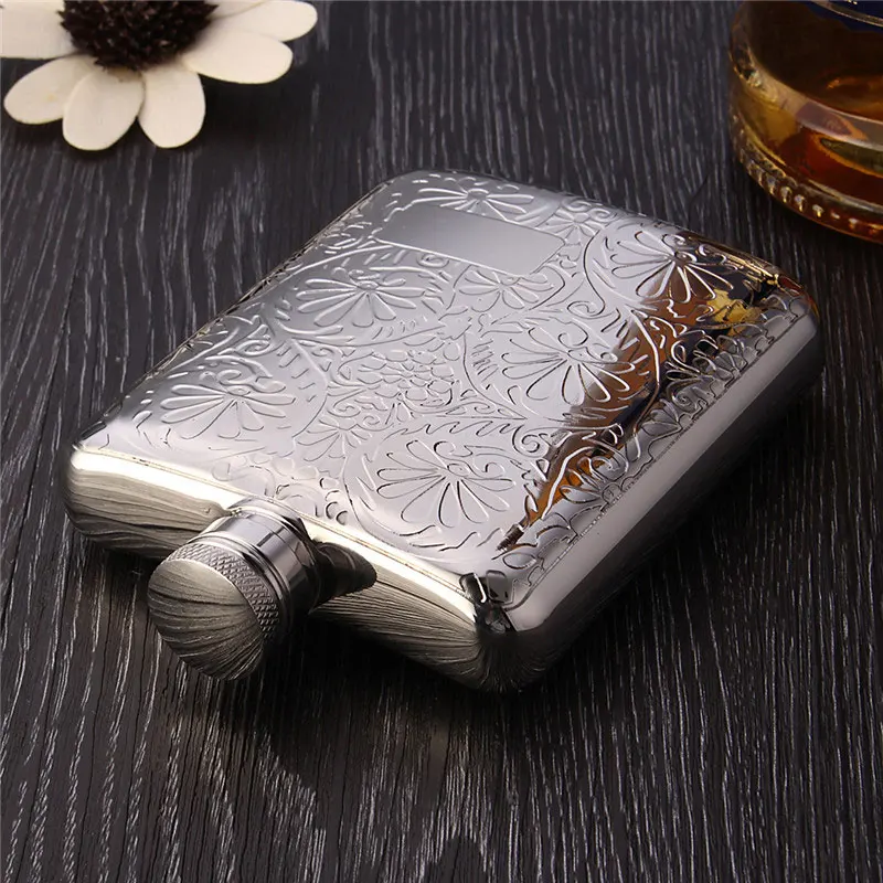 Top Gift Box Pack Stainless Steel Flower Design Wine Hip Flask Whiskey Liquor Flask For Pocket