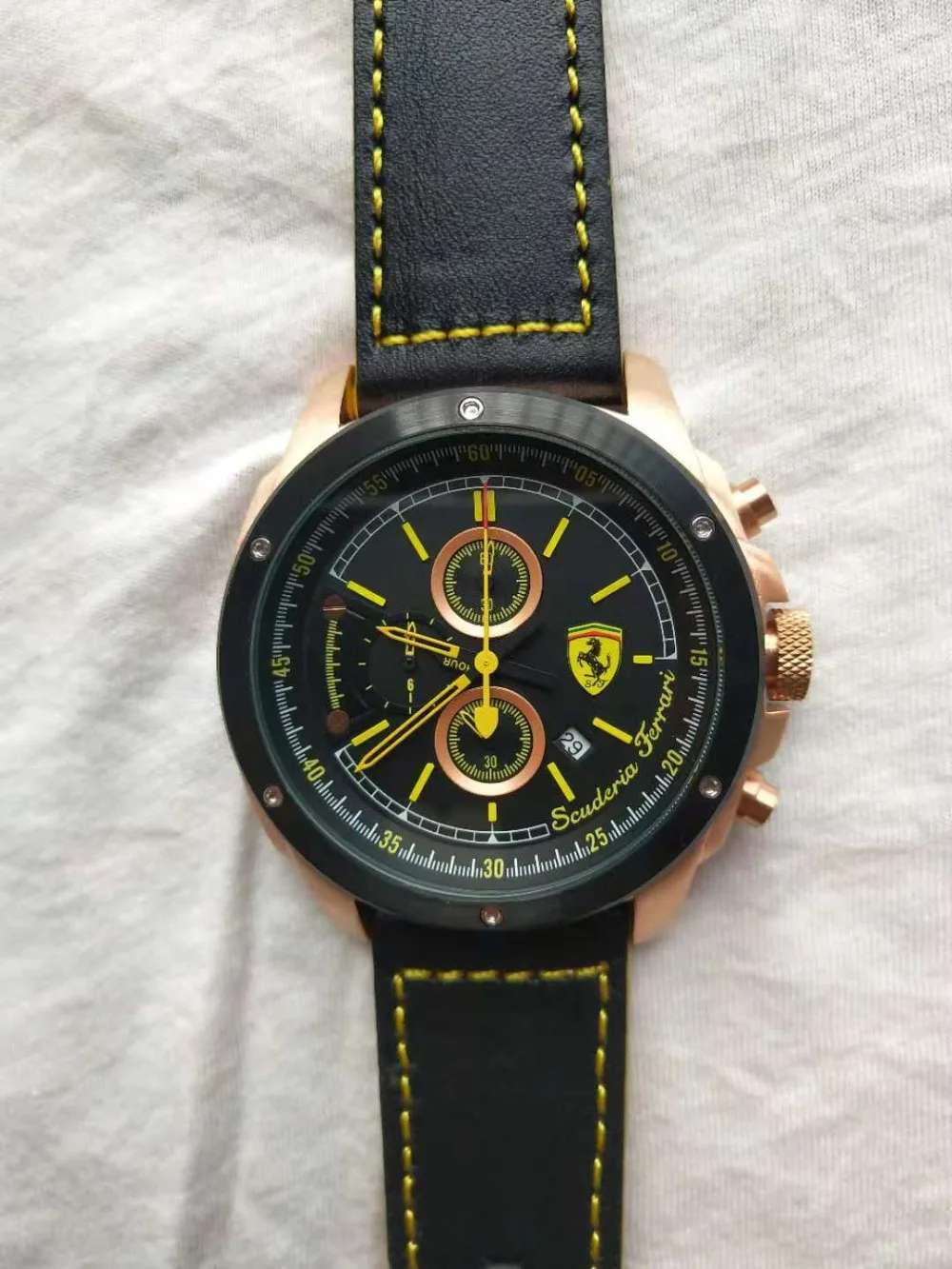 

SCUDERIA FERRARI Brands Trendy Casual Black Dial Cool Watch Men's Sports Fashion Wristwatch Waterproof Male Quartz Watch 7546134