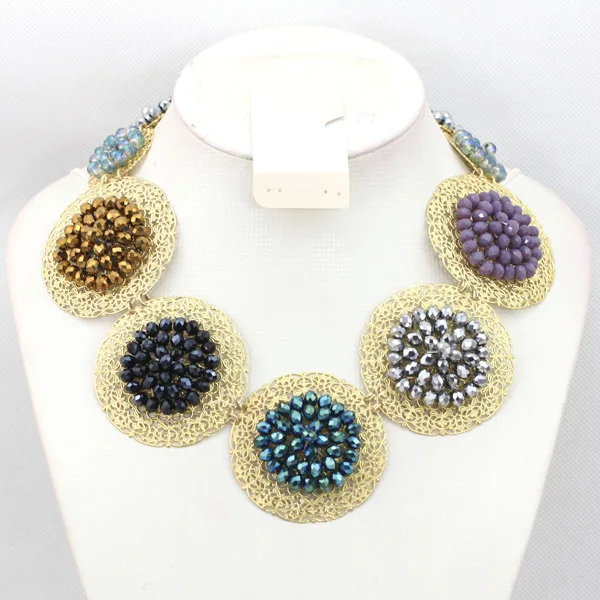 Latest Crystal Fashion African Jewelry Set Round Plate Beaded Necklace Earrings Set Free Shipping NCD098 Latest Crystal Fashion African Jewelry Set Round Plate Beaded Necklace Earrings Set Free Shipping NCD098