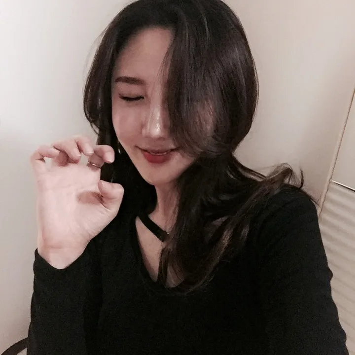 B4
