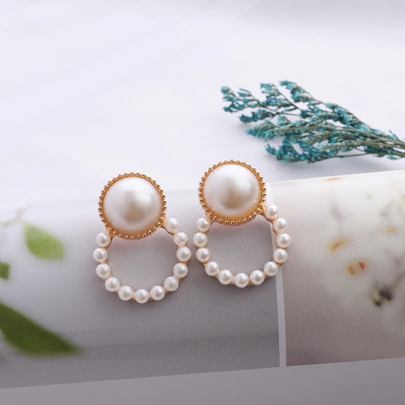 

Elegant Lady Pearl Drop Earring French Chic Geometric Gold Color Metal Dangle Earring Wedding Statement Jewelry Women Girls Gift