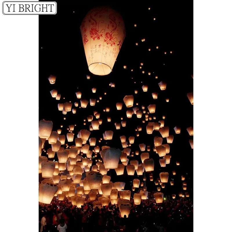 9d9f2b29bbe31c6059d0e6874f235f87--paper-lanterns-sky-lanterns