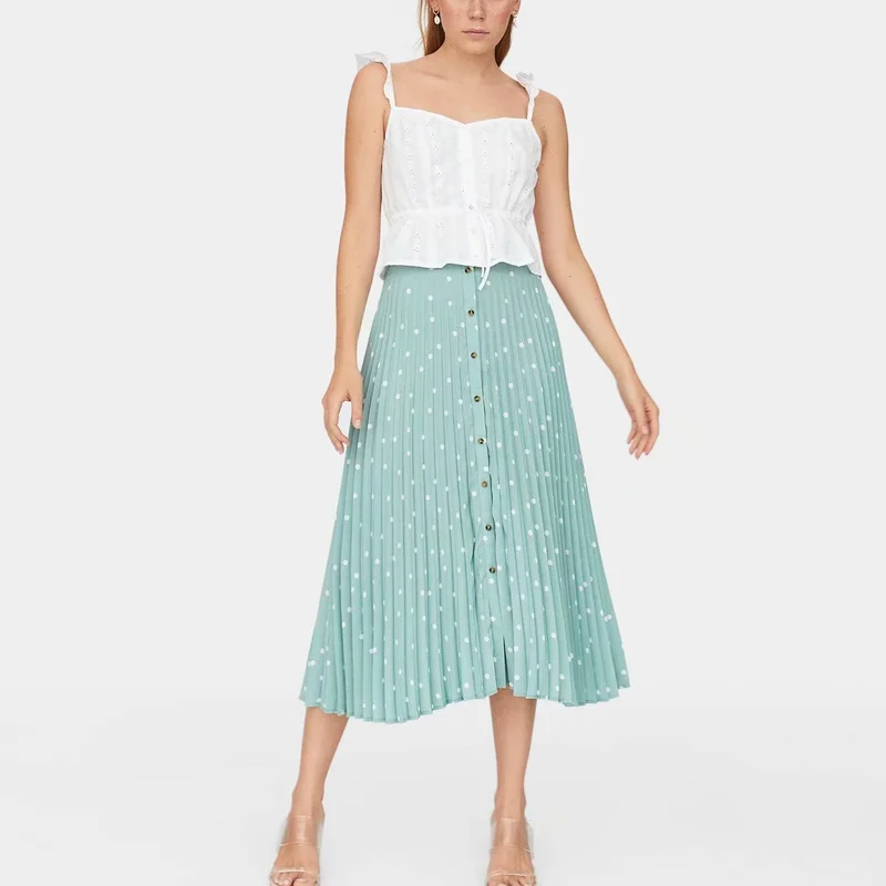 

2019 Summer New Women's Solid Pleated Half-length Skirt BM2179