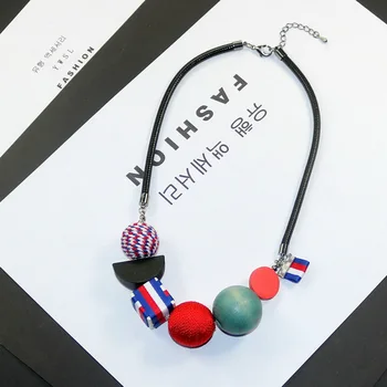 

Bohemian Fabric Wooden Beads Pendant Necklace Fashion Jewelry for Women Accessories Handmade Statement Necklace Boho Gothic long