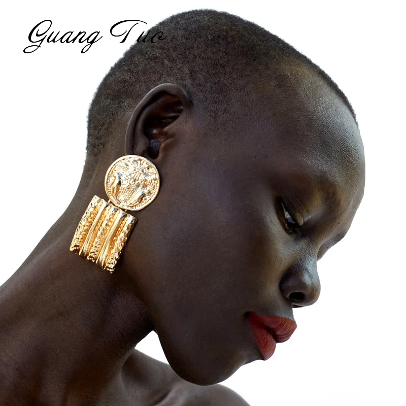 

ES231 New Metal Earrings Personality Creative Three-dimensional Flower Carving Badge Earrings Cold Wind Nightclub Sexy Earring