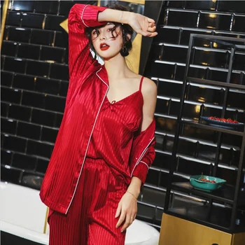 

Summer Autumn Satin 3 Pieces Pajama Sets Women 2019 Fashion Red Ice Silk Sleepwear Sets Sexy Pijama Nightie Home Clothes