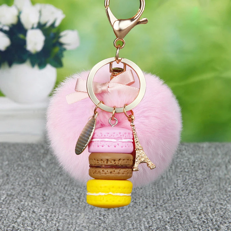 

Cake Macaron KeyChain Fluffy Rabbit Fur Pom Key Chain MINI Macaron Key Ring Fur Pompons Keyring Car Key Holder Charm Bag Pendant