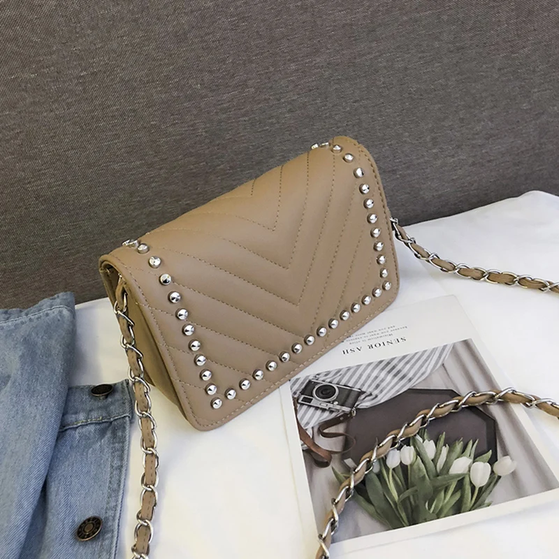 

2018 Luxury Brand Women Handbag Girls Messenger Bags Small Ladies Bags Chain Crossbody Shoulder Women Bag Quilted V Stripe rivet