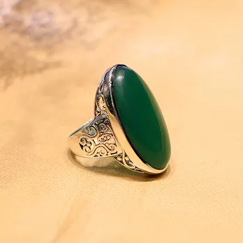 

S925 silver jewelry noble ladies Green stone air ring