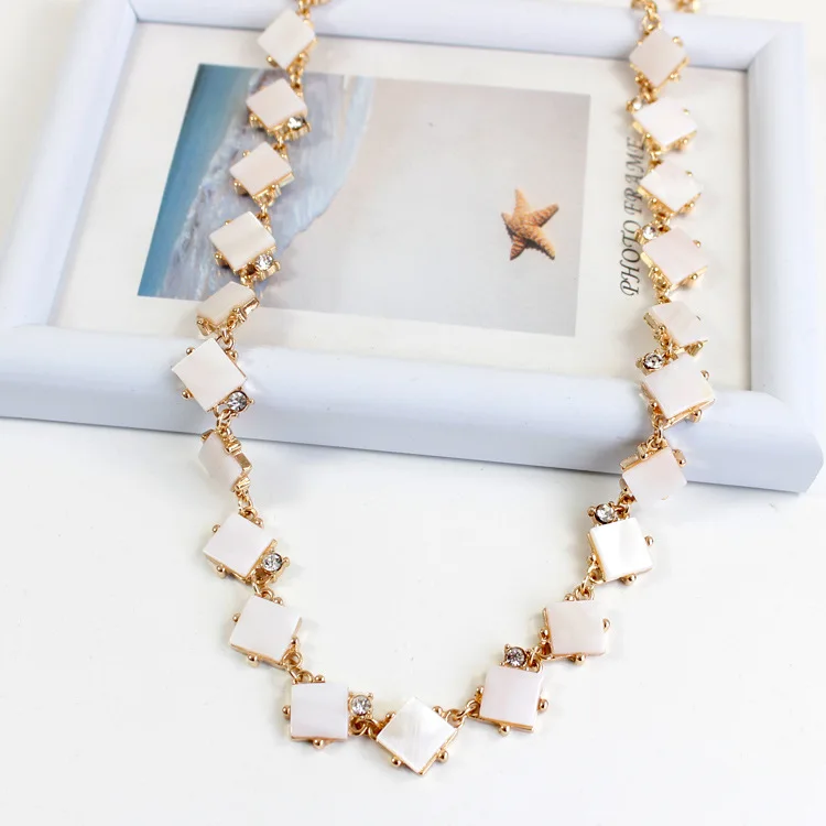 light weight gold necklace set designs 