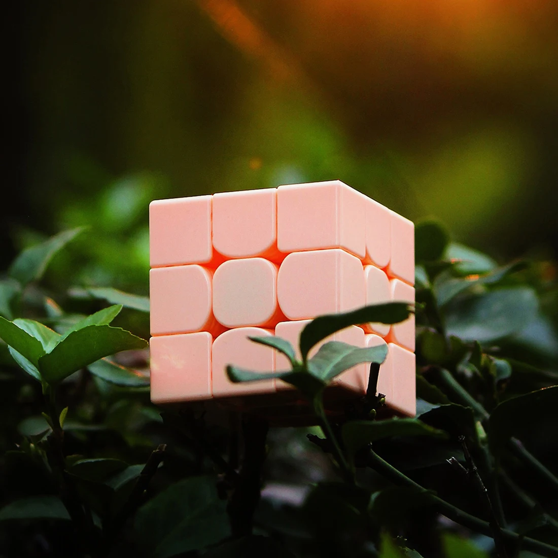 

QIYI Mini Valk3 Rose Pink Souvenir Edition 3x3x3 Speed Puzzle Cube Educational Learning Toys For Kid Pink Mini Valk3 Magico Cub