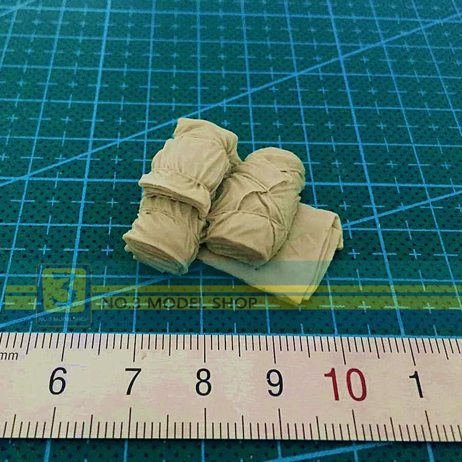 

1/35 Resin Models Scene Accessories Armored Combat Vehicles Plug-in Package Outfitting G Free Shipping