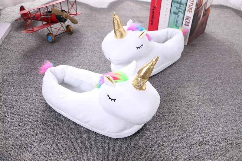 Eyelash Sleeping Unicorn Slippers - Well Pick