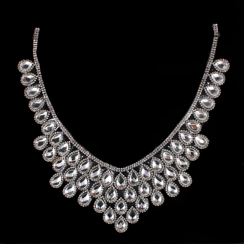T1558  Rhinestone-Crystal-Neckline-Collar-Iron-On-Patches-Appliques-Sticker-Sewing-Accessories-for-Bridal-Wedding-Dress-Costumes (2)