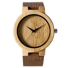 Cadeau de noël Elk Motif Montre-Bracelet Hommes Bambou Nature Bois Cas Montres Mâle Véritable Bracelet En Cuir Conception de Cerfs Communs Moose Présent