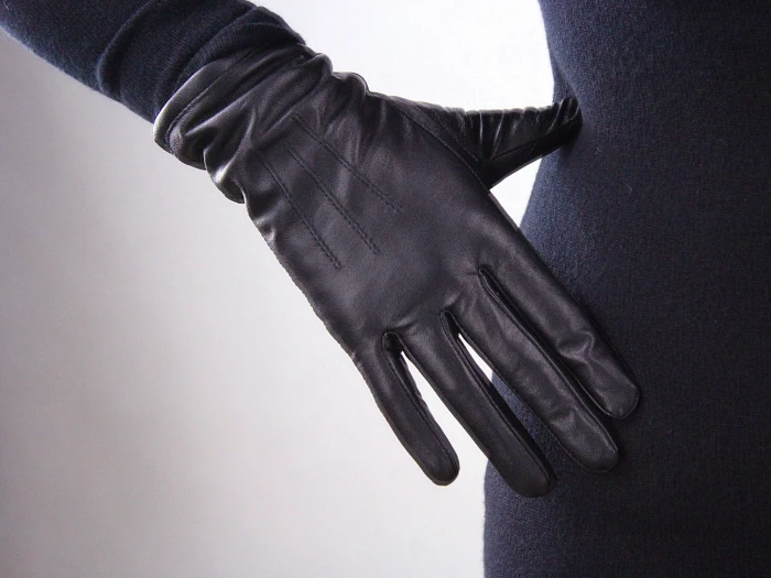 Для женщин из натуральной кожи перчатки черный овчины палец водительские перчатки Демисезонный тонкий бархатной подкладке модные теплые