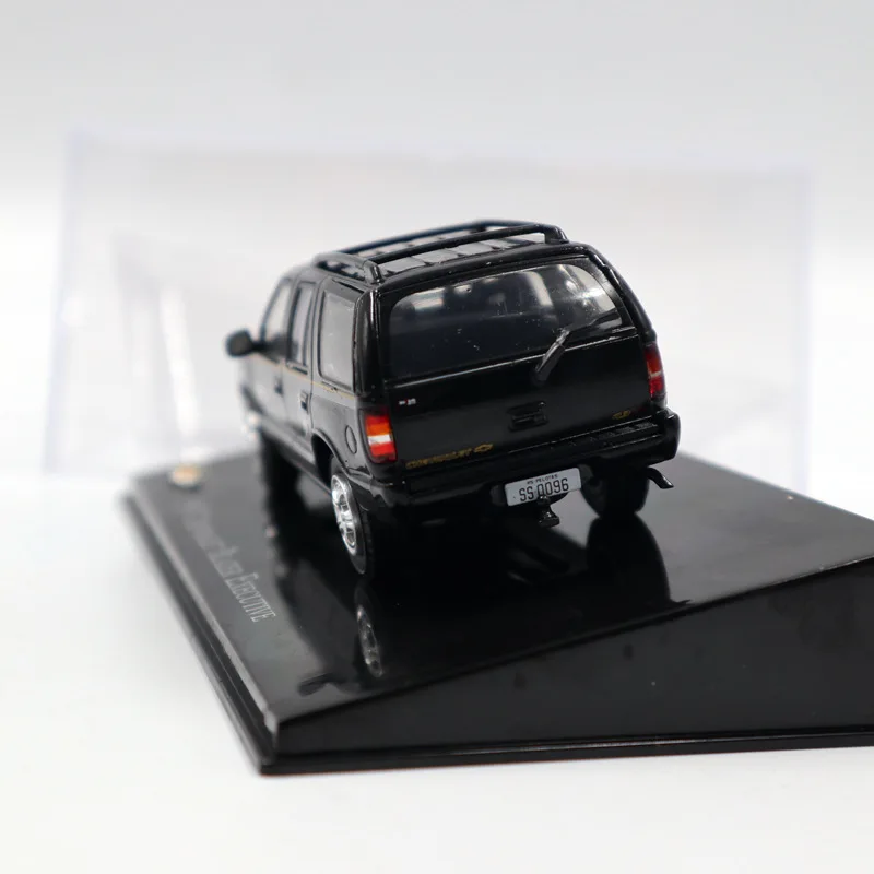 1:43 IXO Алтая 1997 Chevrolet Blazer Executive Diecast Модели Ограниченная серия