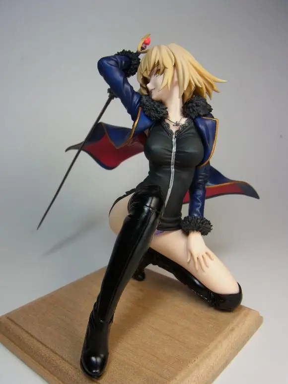 

Fate Grand Order Jeanne Of Arc Action Figure 1/8 scale painted figure Black Joan Of Arc PVC figure Toy Anime