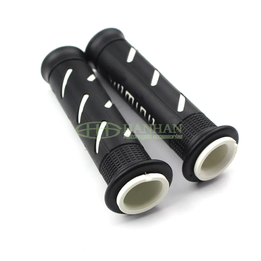 domino (11)